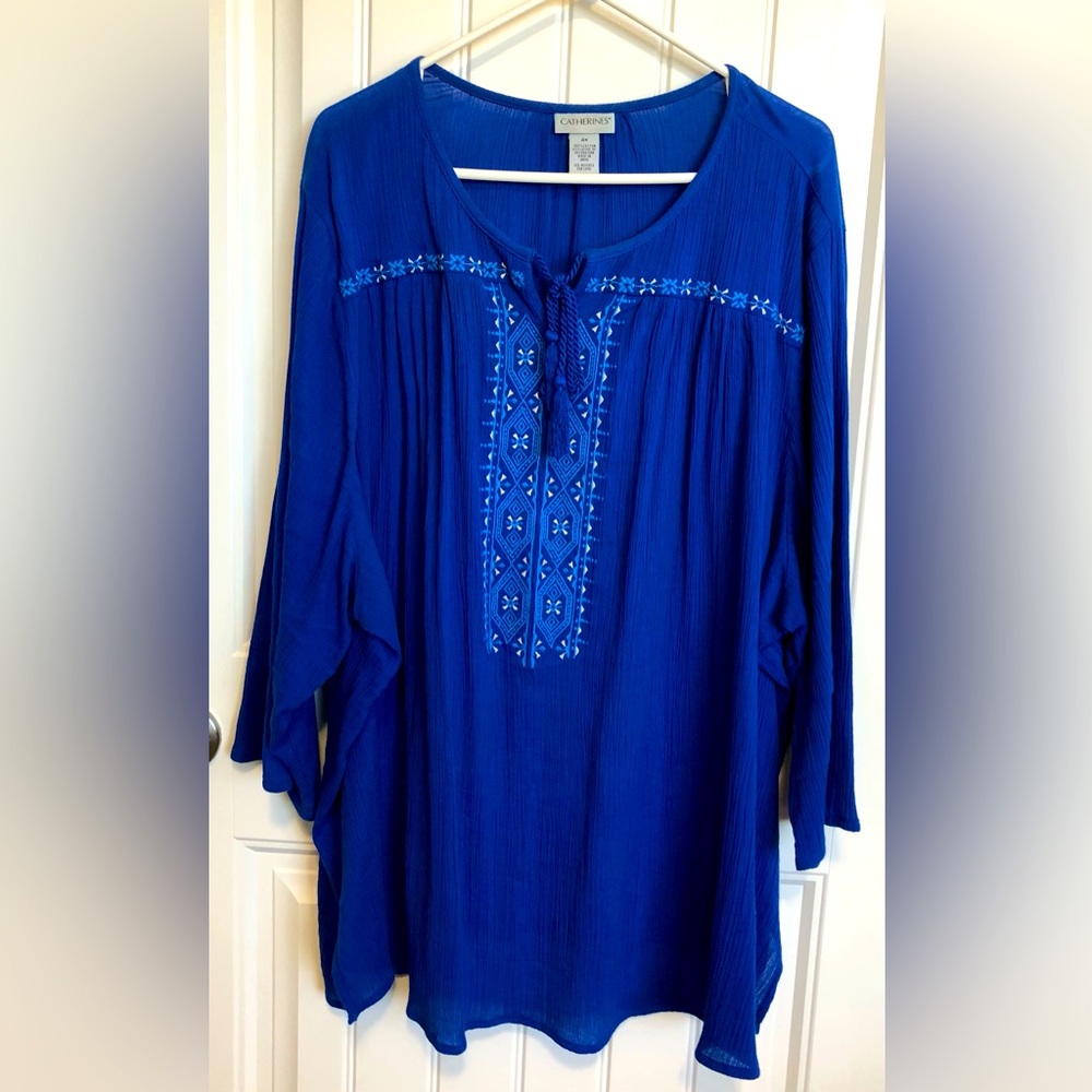 NWOT-Catherine's Embroidered Peasant Blouse